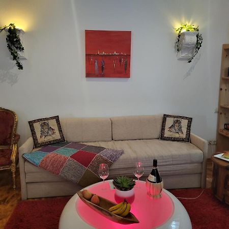 Ferienwohnung Fuer 4 Personen Mit Schnellem Wlan, Glasfaser, Tv Paket Beilstein  Esterno foto